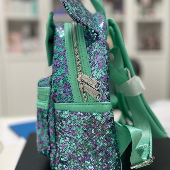 Minnie Mouse Sequin Loungefly.
Mini Backpack - Blue and Purple - Picture 3 of 4